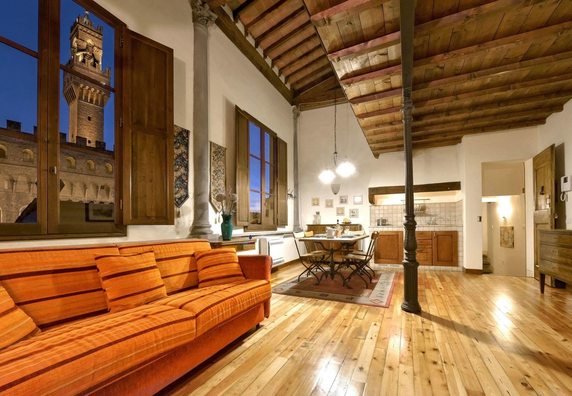 Palazzo Uguccioni Apartments Firenze Esterno foto