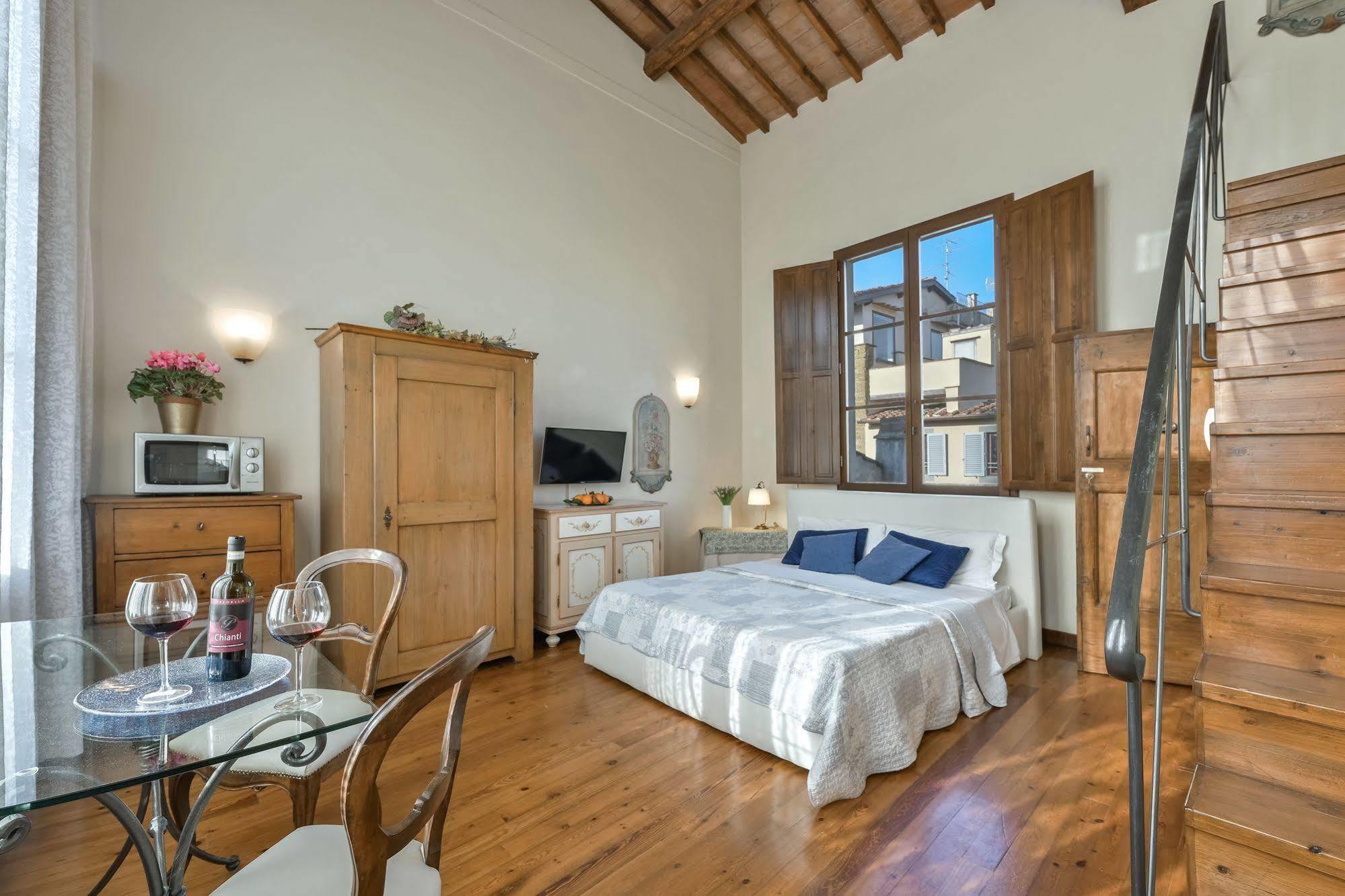Palazzo Uguccioni Apartments Firenze Esterno foto